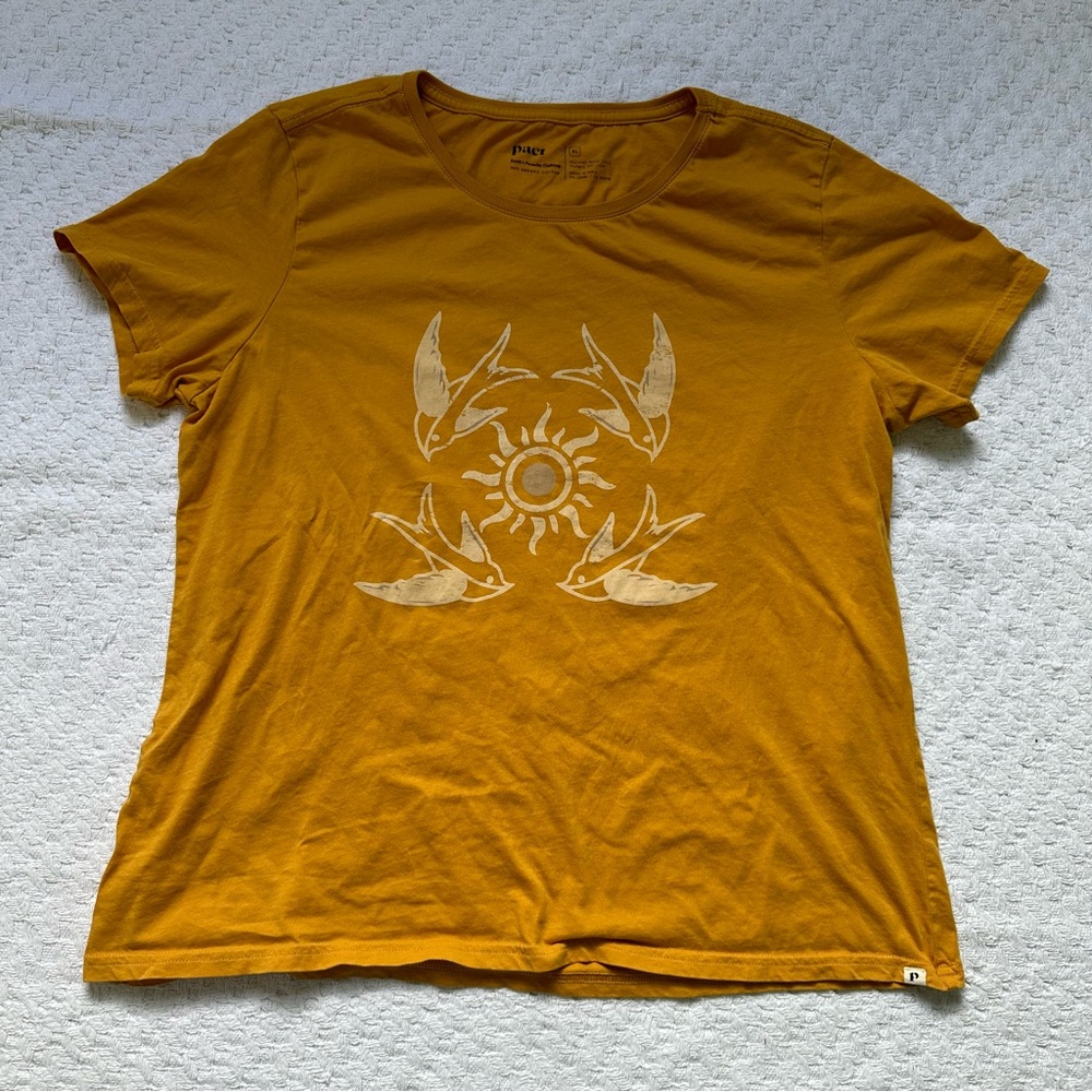 PACT - WOMEN'S XL - YELLOW SHORT SLEEVE CREW NECK  ORGANIC COTTON T-SHIRT